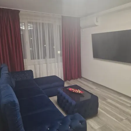Ely's Deluxe דירה *